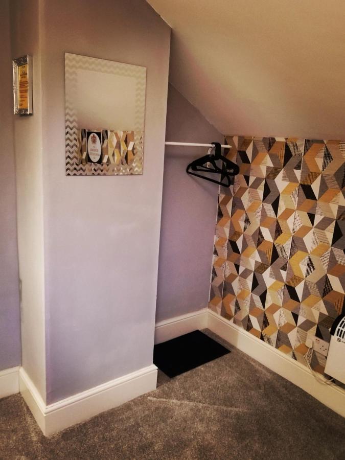 Mini Hotel Leeds Лидс Экстерьер фото