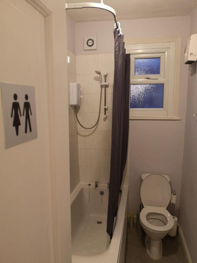 Mini Hotel Leeds Лидс Экстерьер фото